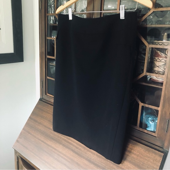 Attitude pencil skirt - Picture 1 of 8